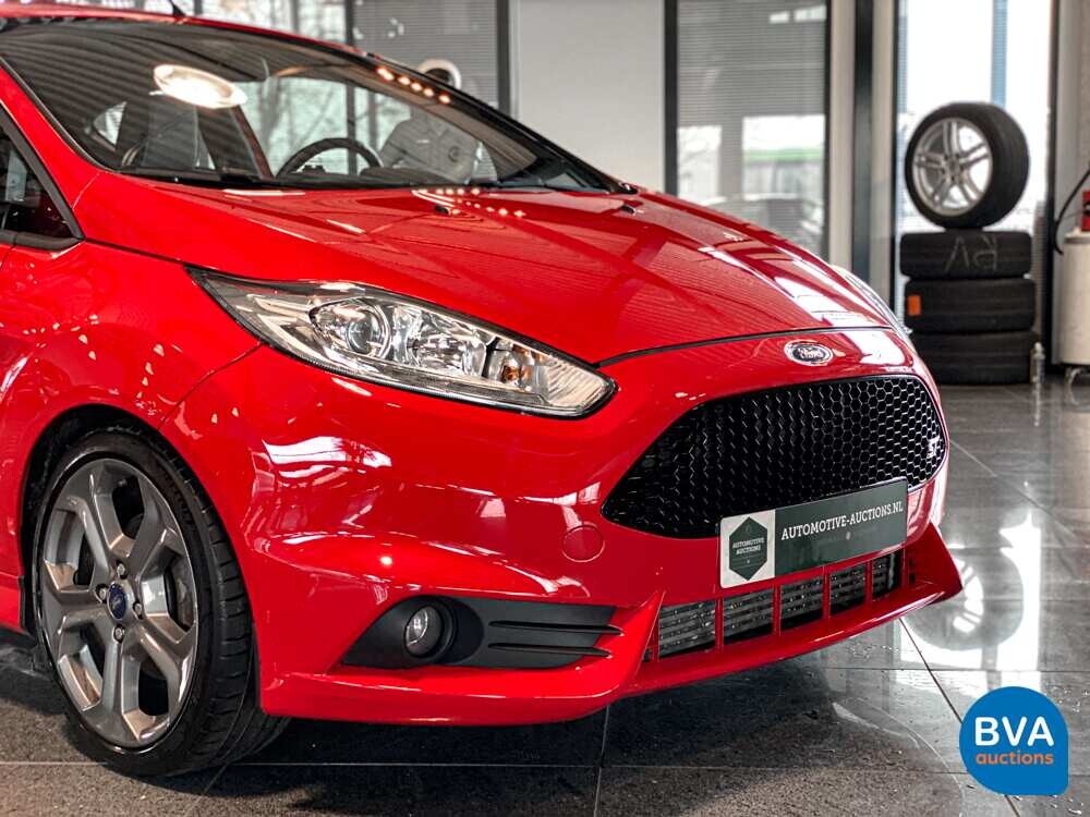 Ford Fiesta ST 182 PS 2016.