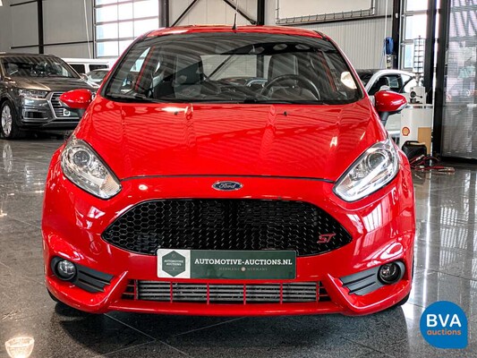 Ford Fiesta ST 182 PS 2016.