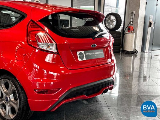 Ford Fiesta ST 182 PS 2016.