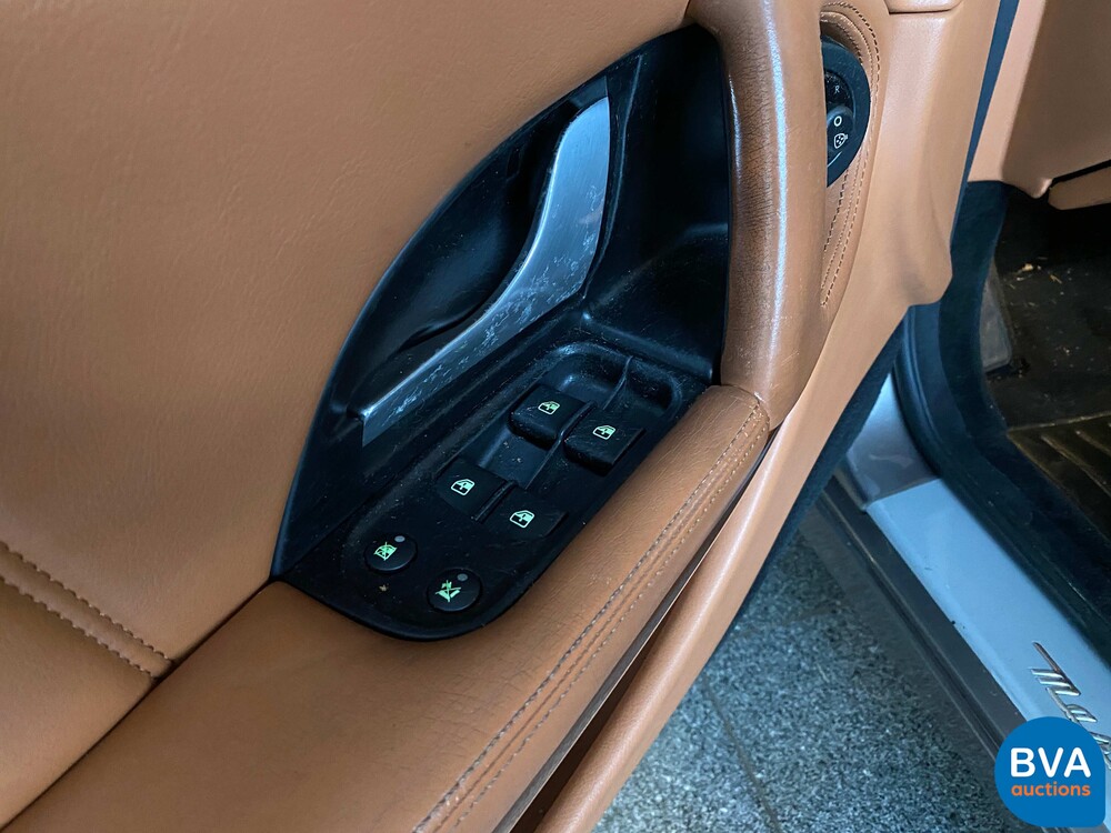 Maserati Quattroporte 4.2 Duo Select 400 PS, 44-SR-KH.