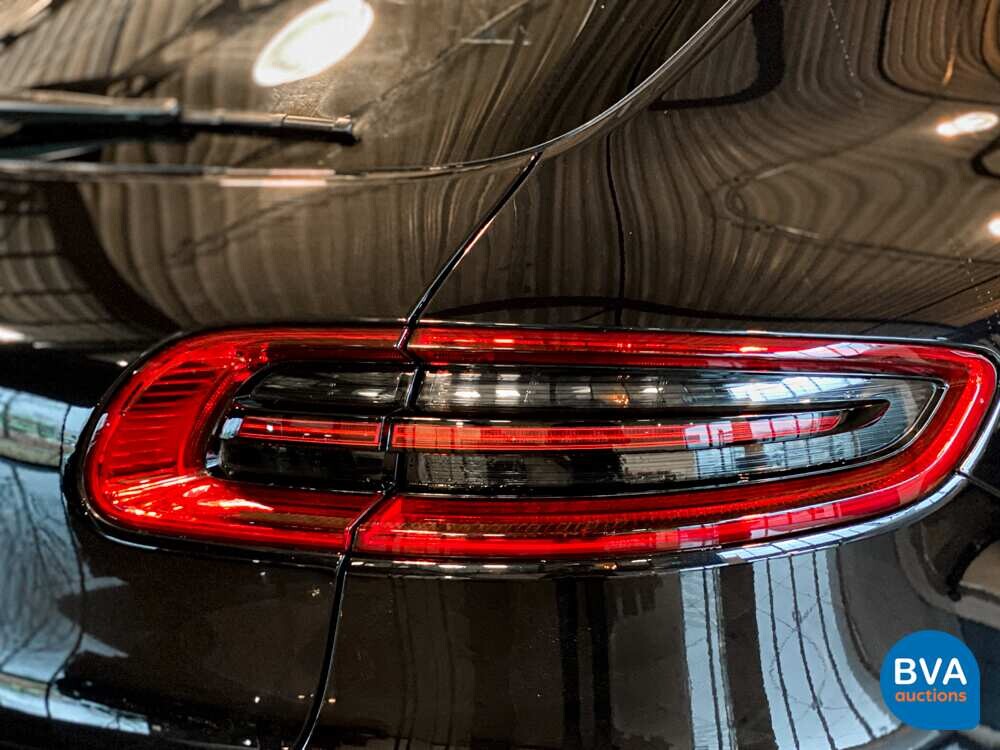 Porsche Macan Turbo PDK 400PS 3.6 CARBON 2014 -Org NL-, 7-TRH-06.