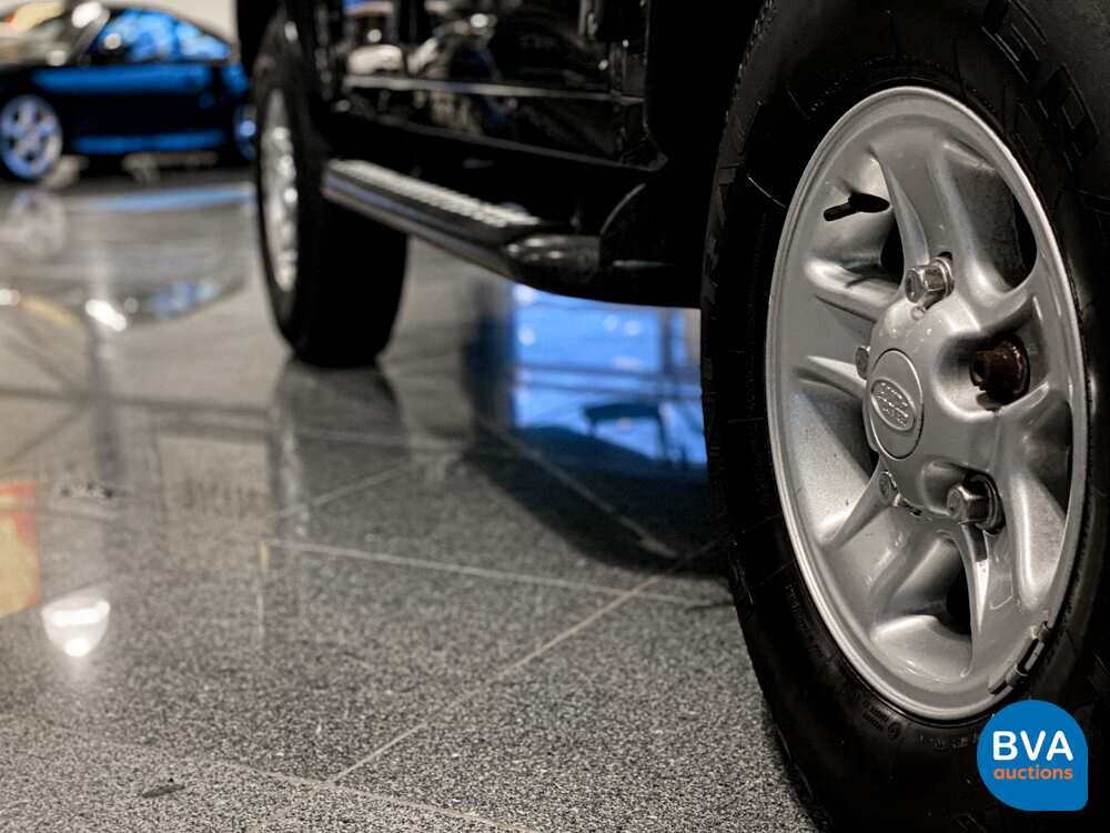 Land Rover Defender 110 2.5 TD5 130 PS 2006, 36-TP-GN.