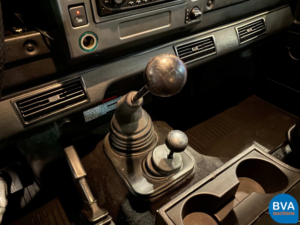 Land Rover Defender 110 2.5 TD5 130 PS 2006, 36-TP-GN.