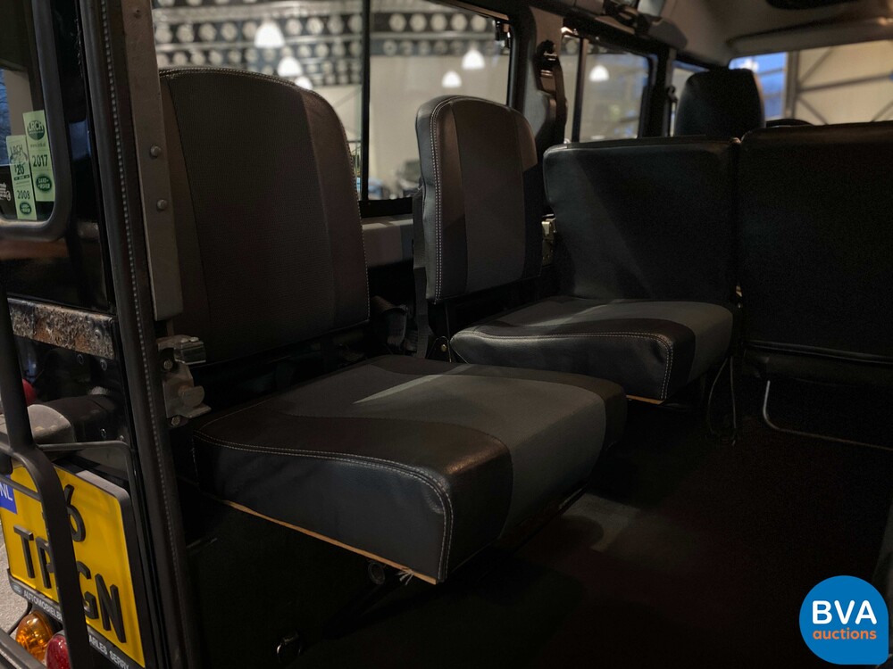 Land Rover Defender 110 2.5 TD5 130 PS 2006, 36-TP-GN.