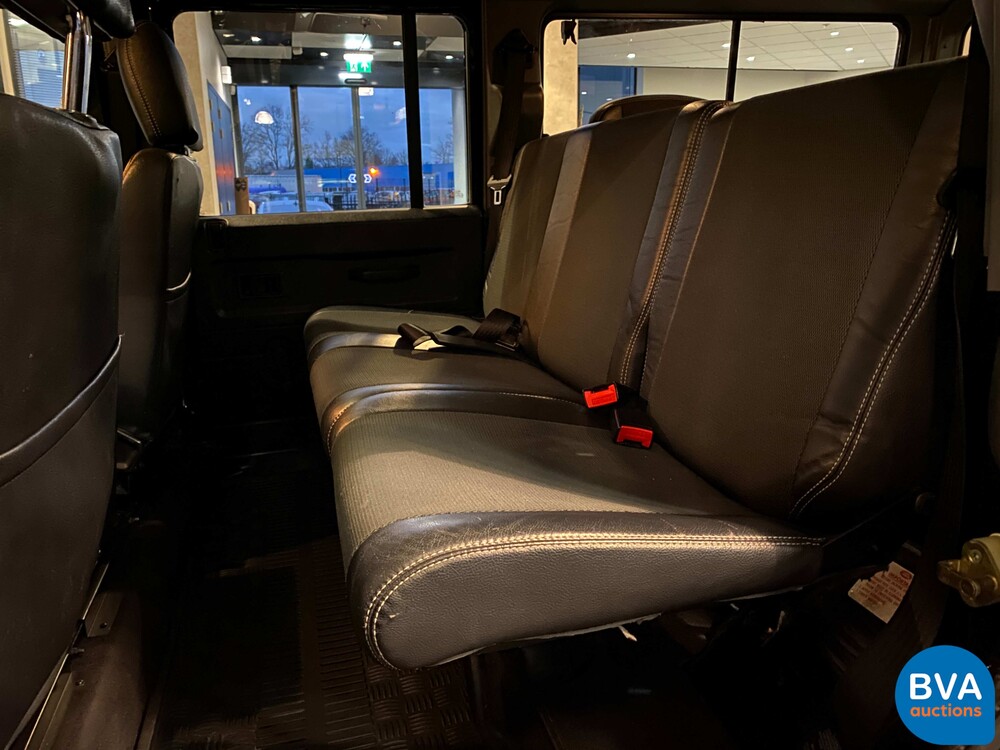 Land Rover Defender 110 2.5 TD5 130 PS 2006, 36-TP-GN.