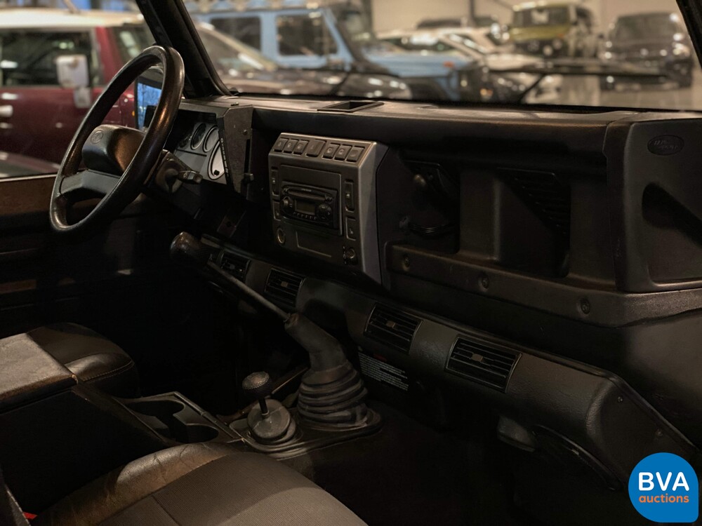 Land Rover Defender 110 2.5 TD5 130 PS 2006, 36-TP-GN.