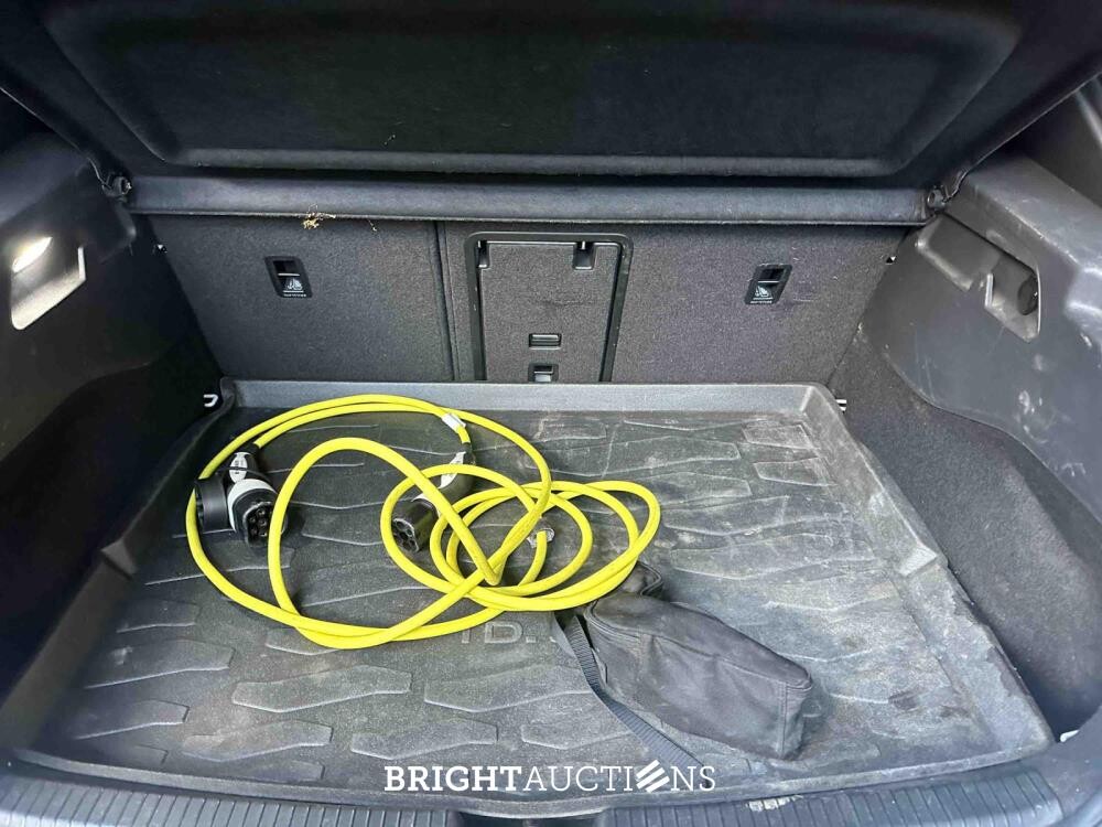 Volkswagen ID.3 First Max 58 kWh 204pk 2020 (Origineel-NL), K-915-HG