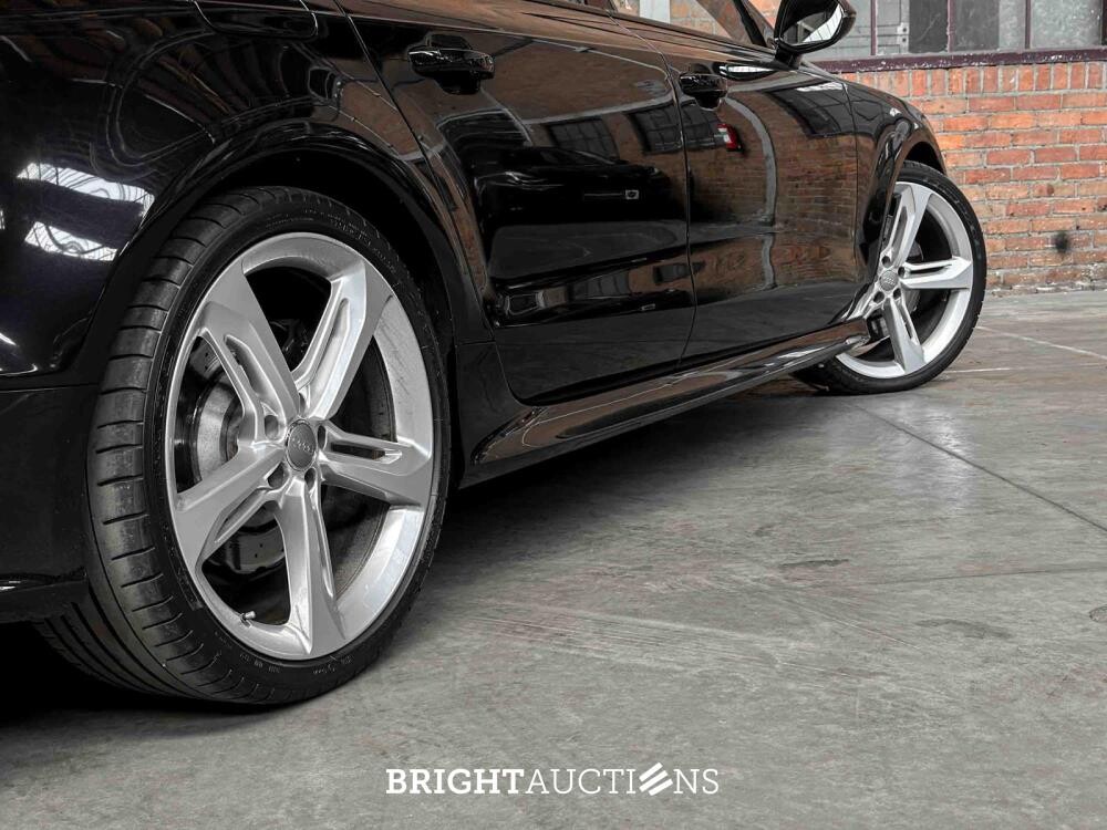 Audi RS7 Sportback 4.0 TFSI V8 Quattro (CARBON) Pro Line Plus 560pk 2014, L-401-XJ