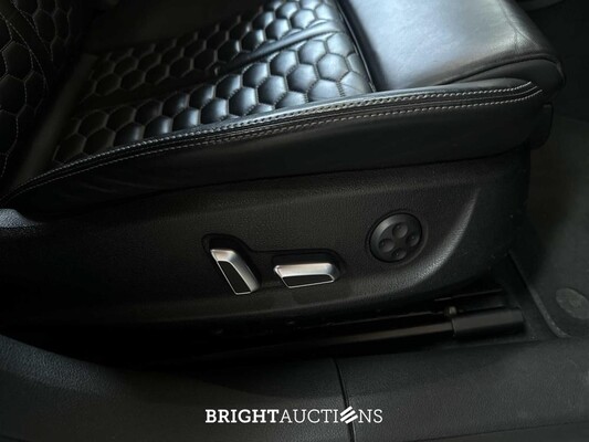 Audi RS7 Sportback 4.0 TFSI V8 Quattro (CARBON) Pro Line Plus 560pk 2014, L-401-XJ