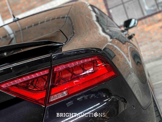Audi RS7 Sportback 4.0 TFSI V8 Quattro (CARBON) Pro Line Plus 560pk 2014, L-401-XJ