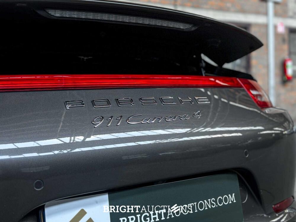 Porsche 911 Carrera 4 3.4 991 349pk 2015, G-943-PS