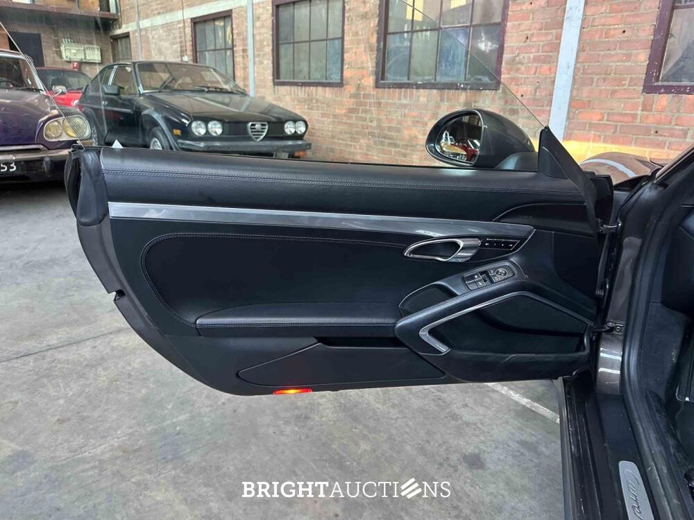 Porsche 911 Carrera 4 3.4 991 349pk 2015, G-943-PS