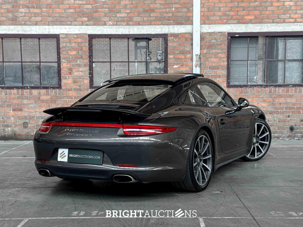 Porsche 911 Carrera 4 3.4 991 349pk 2015, G-943-PS