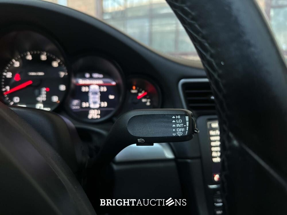 Porsche 911 Carrera 4 3.4 991 349pk 2015, G-943-PS