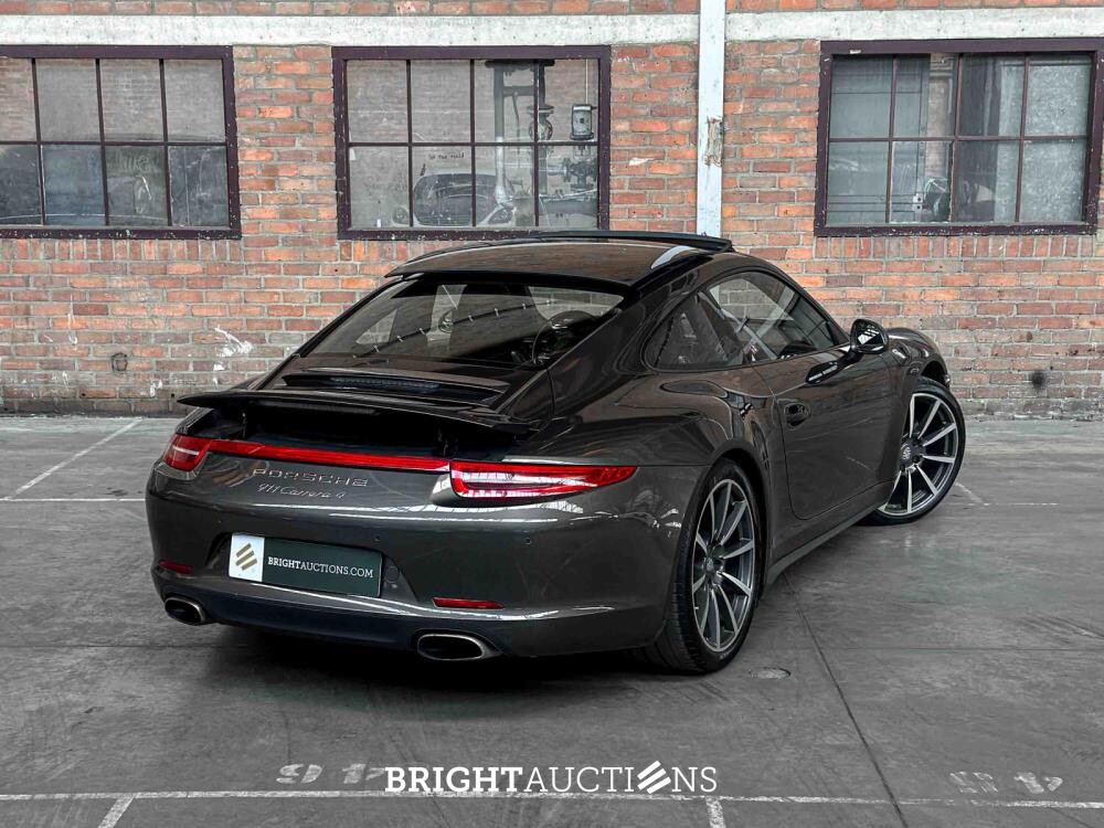 Porsche 911 Carrera 4 3.4 991 349pk 2015, G-943-PS