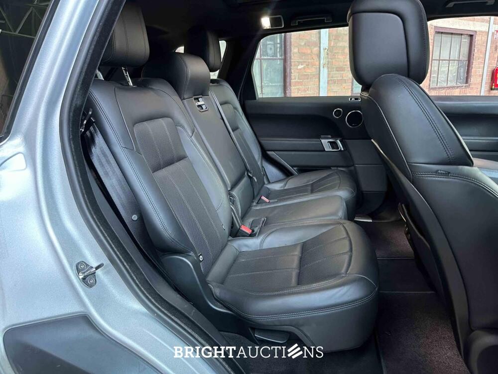 Land Rover Range Rover Sport P400e HSE Dynamic Stealth 404pk 2020 (Origineel-NL) Plug-In Hybrid, J-656-LL