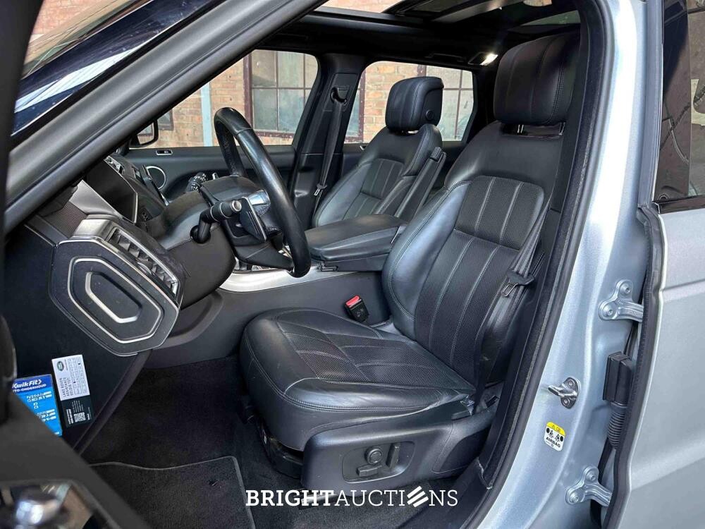 Land Rover Range Rover Sport P400e HSE Dynamic Stealth 404pk 2020 (Origineel-NL) Plug-In Hybrid, J-656-LL