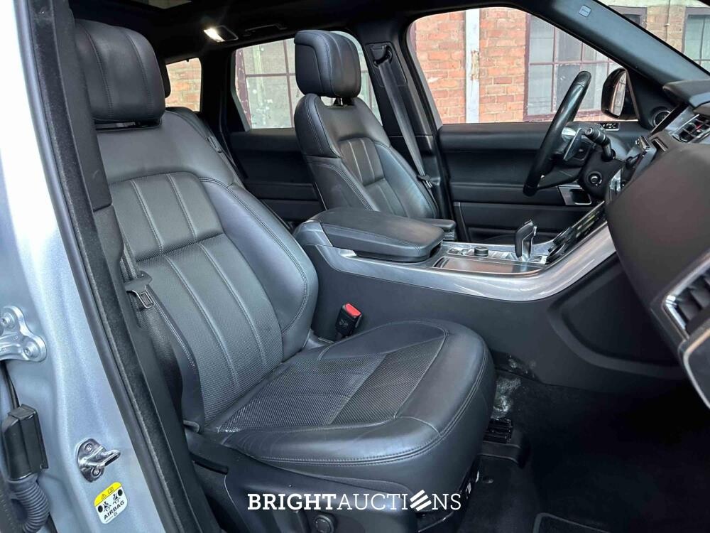 Land Rover Range Rover Sport P400e HSE Dynamic Stealth 404pk 2020 (Origineel-NL) Plug-In Hybrid, J-656-LL