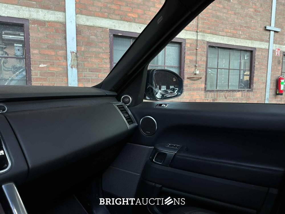 Land Rover Range Rover Sport P400e HSE Dynamic Stealth 404pk 2020 (Origineel-NL) Plug-In Hybrid, J-656-LL