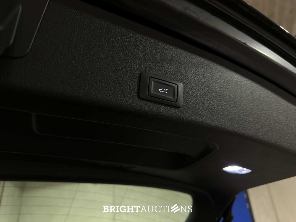 Audi e-tron 50 quattro Business edition 71 kWh 313pk 2020 (Origineel-NL), J-427-FG