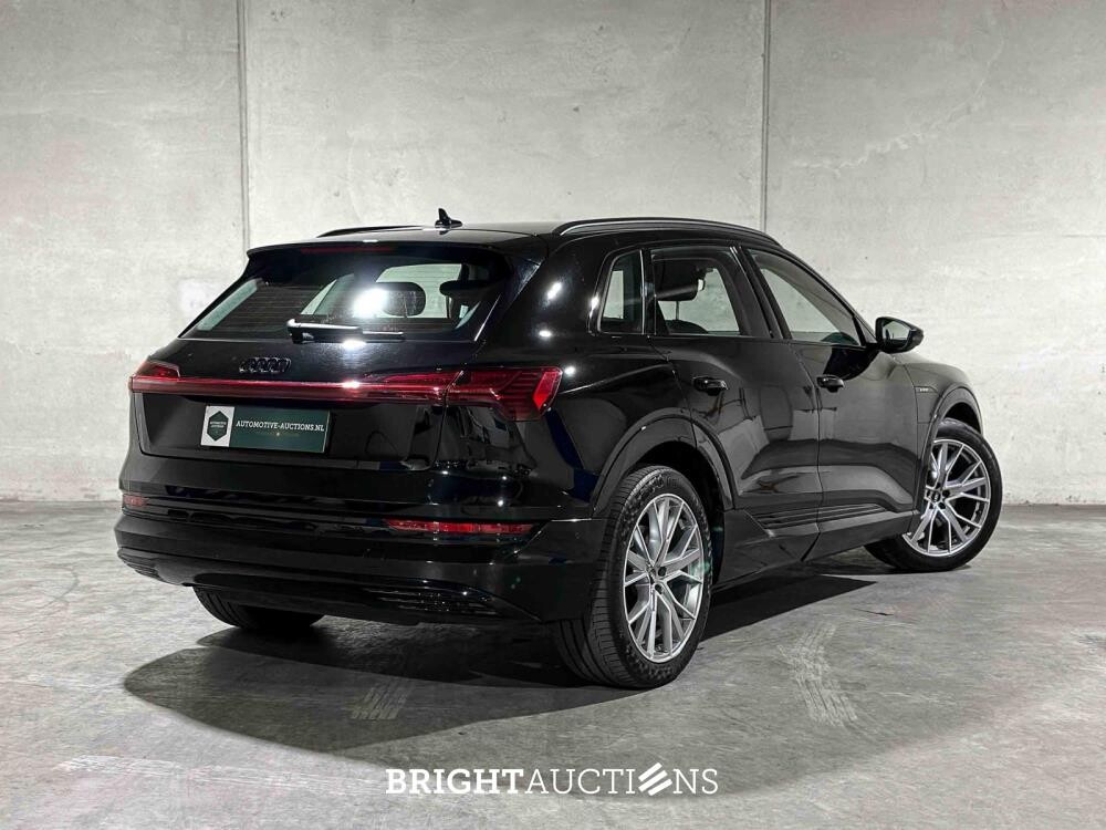 Audi e-tron 50 quattro Business edition 71 kWh 313pk 2020 (Origineel-NL), J-427-FG