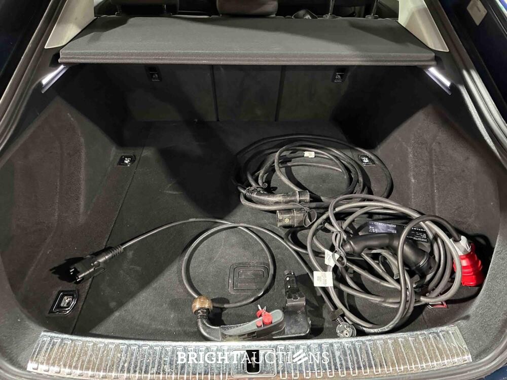 Audi e-tron Sportback 50 Quattro edition 71 kWh 313pk 2020 (Origineel-NL) K-690-KJ