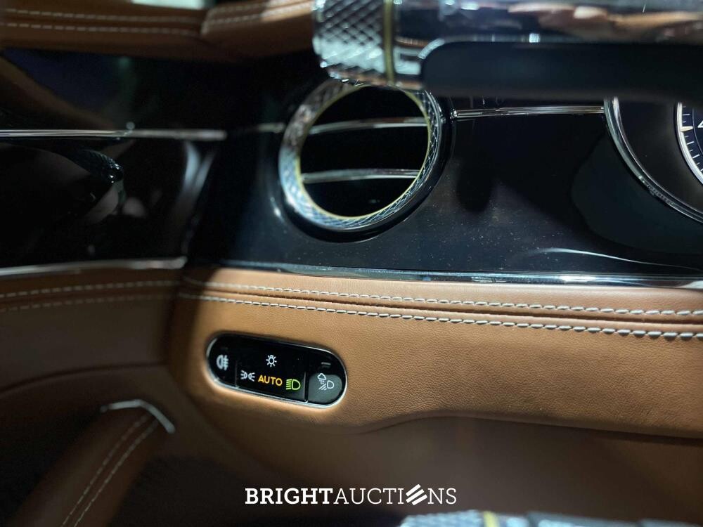 Bentley Flying Spur 4.0 V8 549pk 2021 (Origineel-NL & 2e Eigenaar), K-031-JX