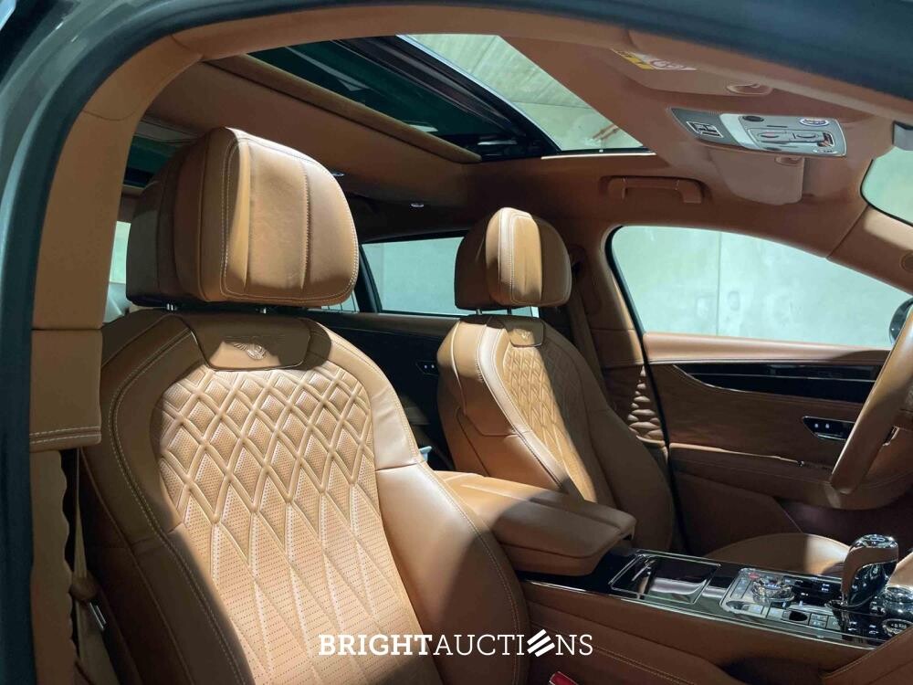 Bentley Flying Spur 4.0 V8 549pk 2021 (Origineel-NL & 2e Eigenaar), K-031-JX