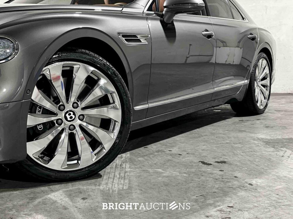 Bentley Flying Spur 4.0 V8 549pk 2021 (Origineel-NL & 2e Eigenaar), K-031-JX