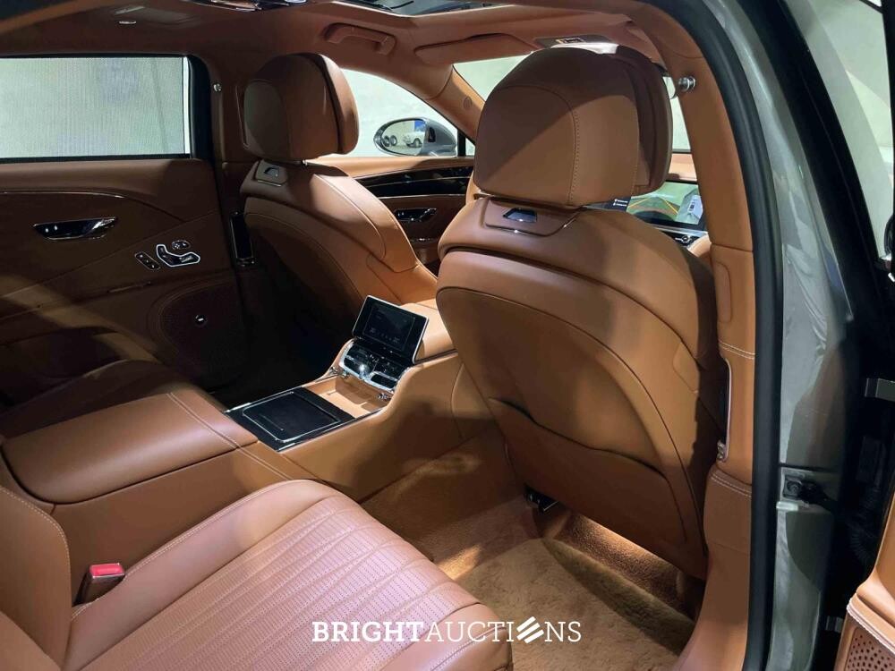 Bentley Flying Spur 4.0 V8 549pk 2021 (Origineel-NL & 2e Eigenaar), K-031-JX
