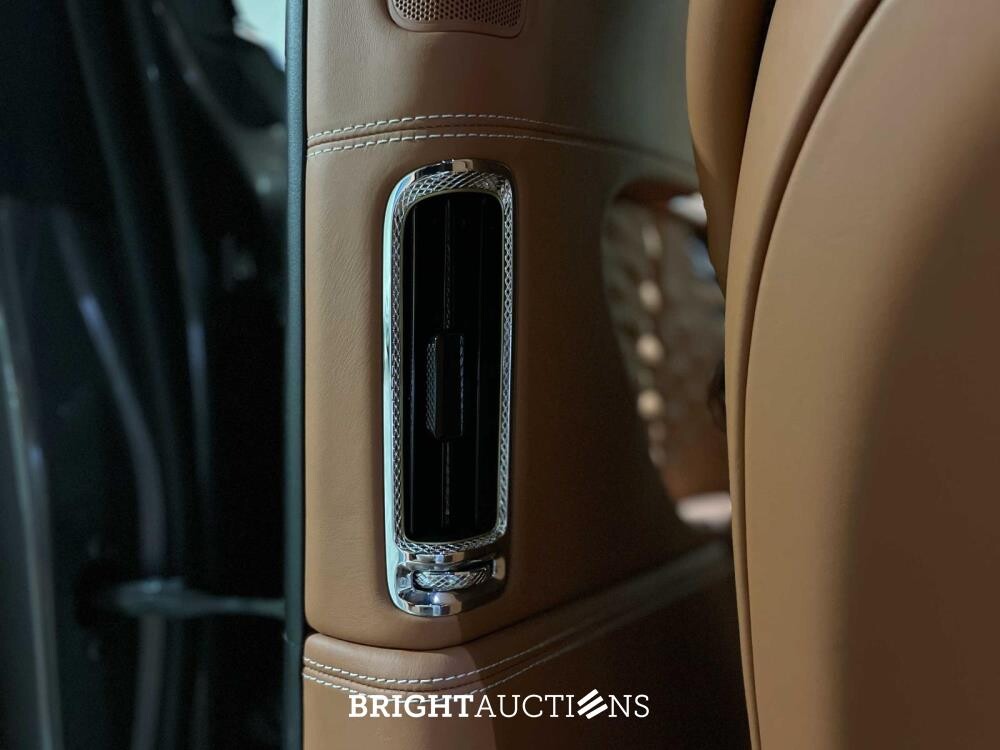 Bentley Flying Spur 4.0 V8 549pk 2021 (Origineel-NL & 2e Eigenaar), K-031-JX