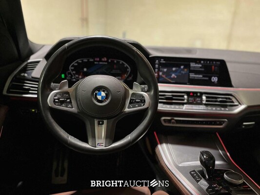 BMW X5 M50d High Executive 400pk 2019 (Origineel-NL + 2e Eigenaar), G-758-LF