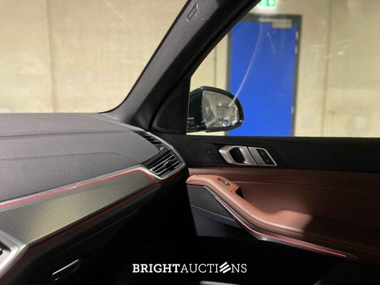 BMW X5 M50d High Executive 400pk 2019 (Origineel-NL + 2e Eigenaar), G-758-LF