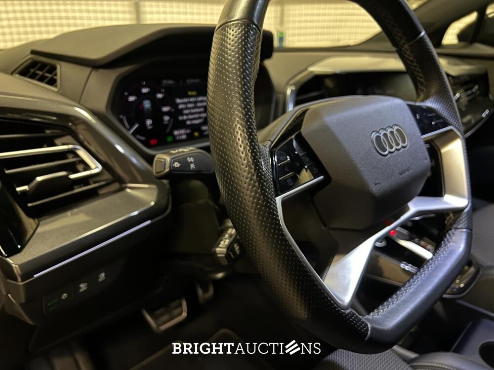 Audi Q4 Sportback e-tron 40 Launch edition S Competition 77 kWh 204hp 2021 (Original-NL), N-622-TH
