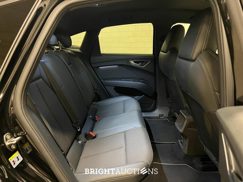 Audi Q4 Sportback e-tron 40 Launch edition S Competition 77 kWh 204hp 2021 (Original-NL), N-622-TH
