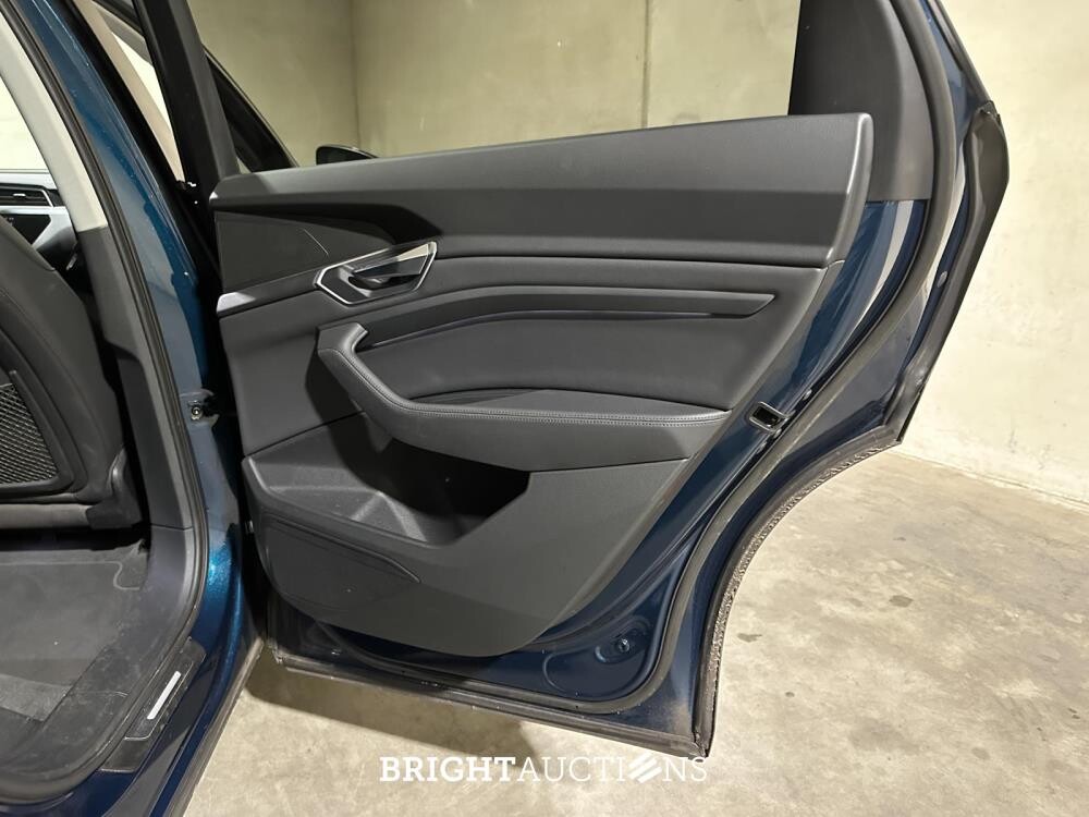 Audi e-tron 50 Quattro Launch Edition Plus 71 kWh 313pk 2019 (Origineel-NL + 1e Eigenaar), G-212-ZL