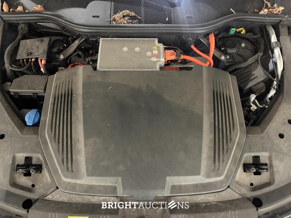 Audi e-tron 50 Quattro Launch Edition Plus 71 kWh 313pk 2019 (Origineel-NL + 1e Eigenaar), G-212-ZL