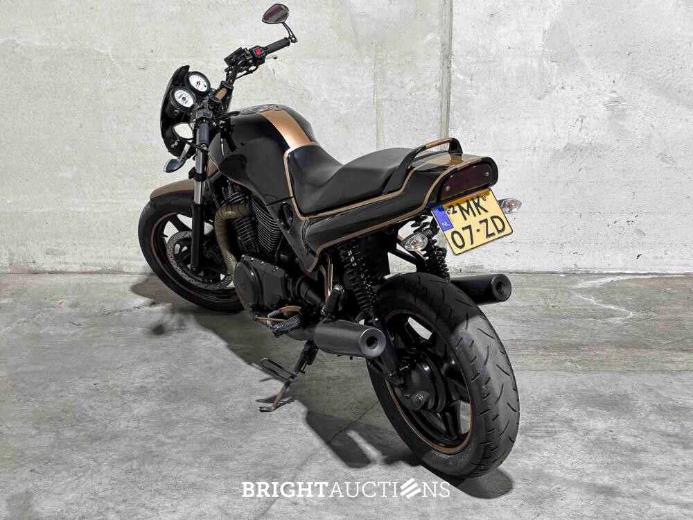Suzuki VX800 Caferacer 805cc 1991 (Origineel-NL), MK-07-ZD