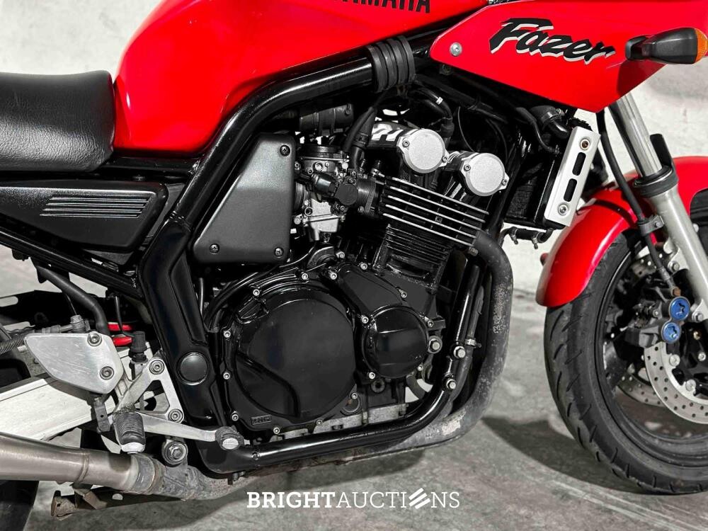 Yamaha FZS600 Fazer Tour 599cc 1998 (Origineel-NL), MY-66-SR 