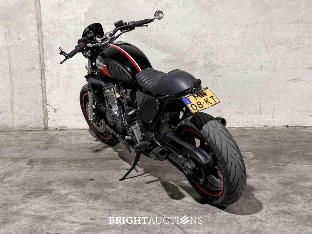 Triumph Trophy 900 Caferacer 885pk 1992 (Origineel-NL), MN-08-KT