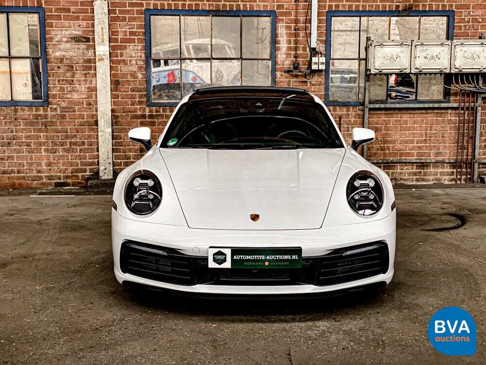 Porsche 911 992 Carrera 4S 3.0 450PS 2021 NW-Modell -GARANTIE-.