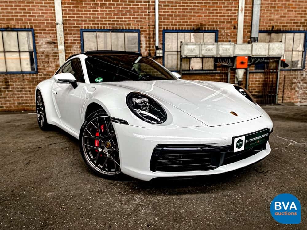 Porsche 911 992 Carrera 4S 3.0 450PS 2021 NW-Modell -GARANTIE-.