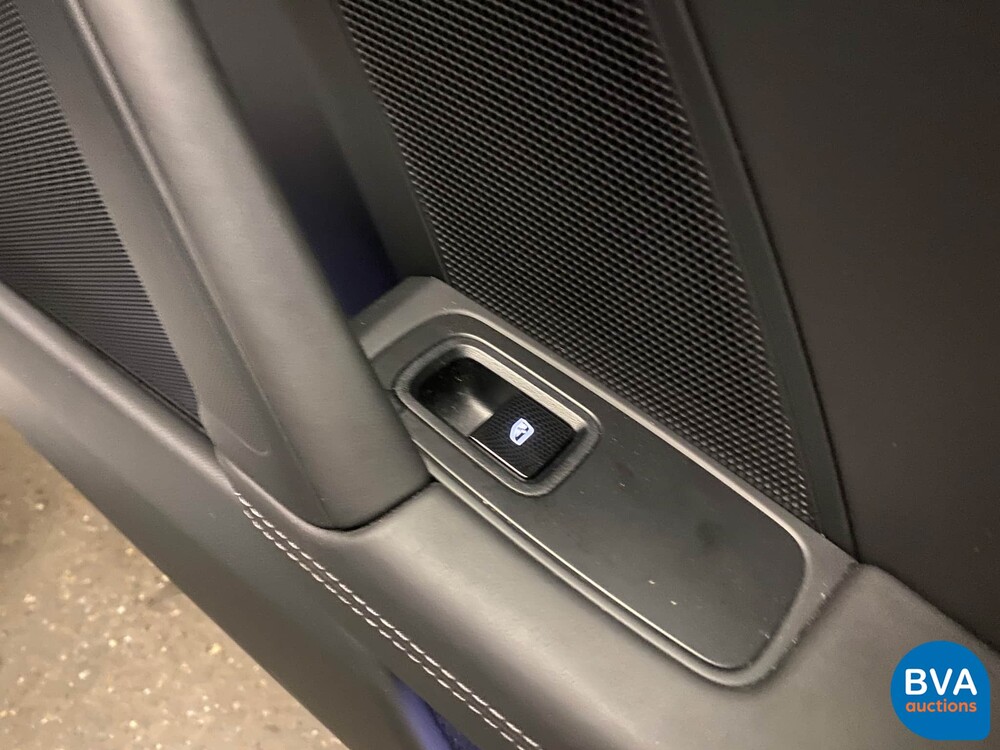 Porsche 911 992 Carrera 4S 3.0 450PS 2021 NW-Modell -GARANTIE-.