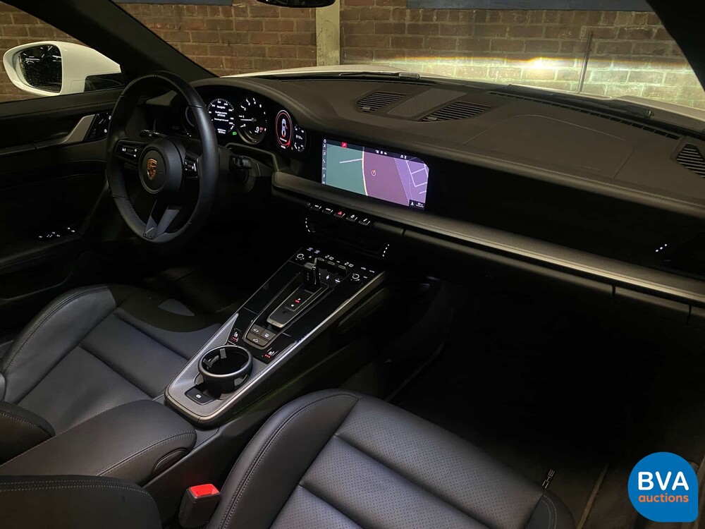Porsche 911 992 Carrera 4S 3.0 450PS 2021 NW-Modell -GARANTIE-.
