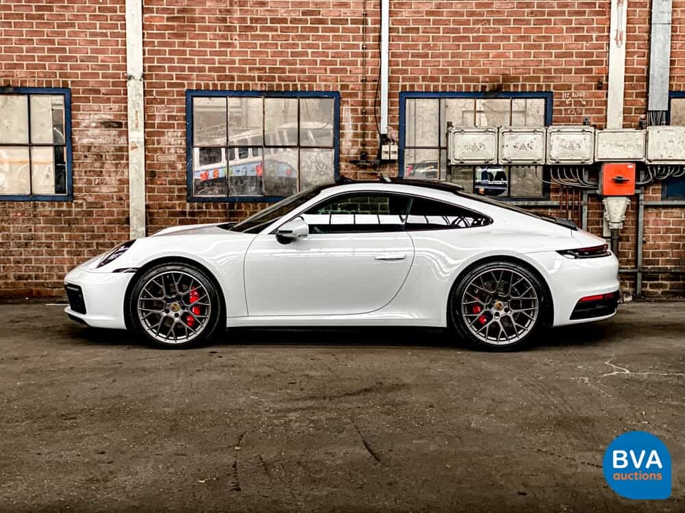 Porsche 911 992 Carrera 4S 3.0 450PS 2021 NW-Modell -GARANTIE-.