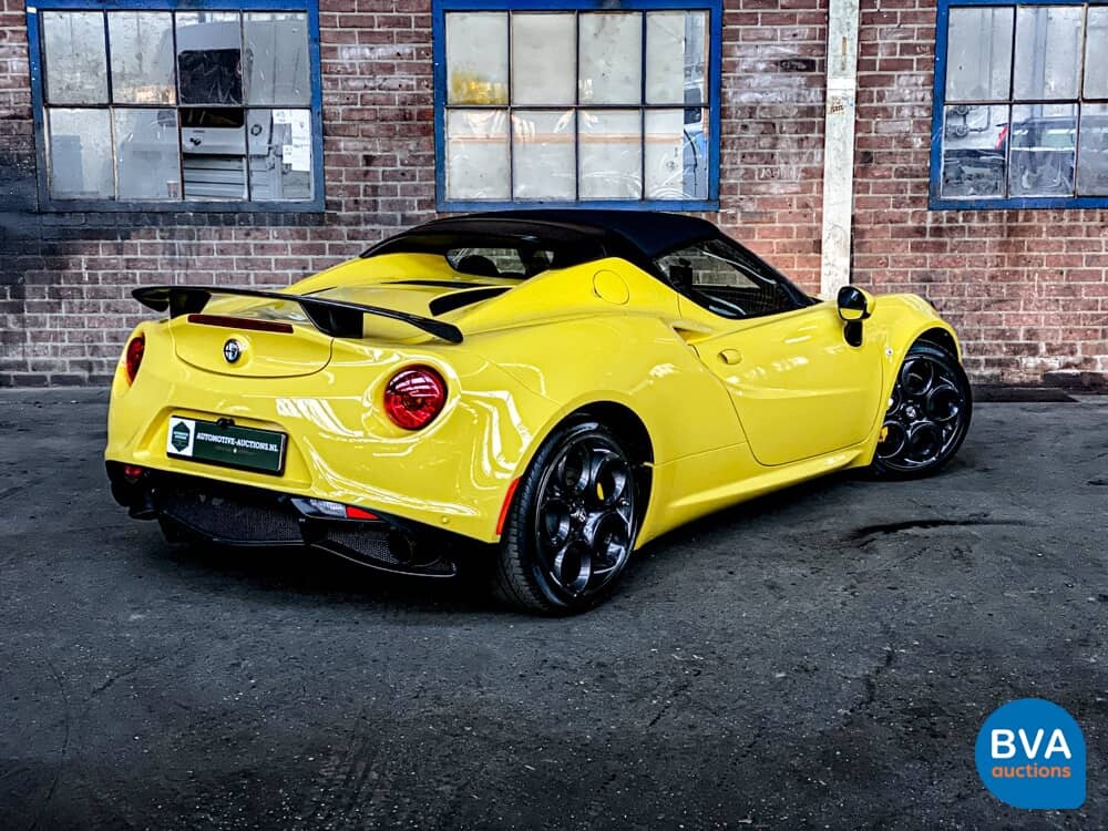 Alfa-Romeo 4C Spider 1750TBI CARBON TCT A6 240pk Cabriolet, PP-846-X.
