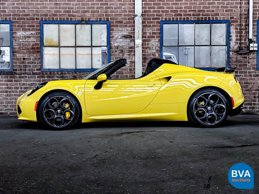 Alfa-Romeo 4C Spider 1750TBI CARBON TCT A6 240pk Cabriolet, PP-846-X.
