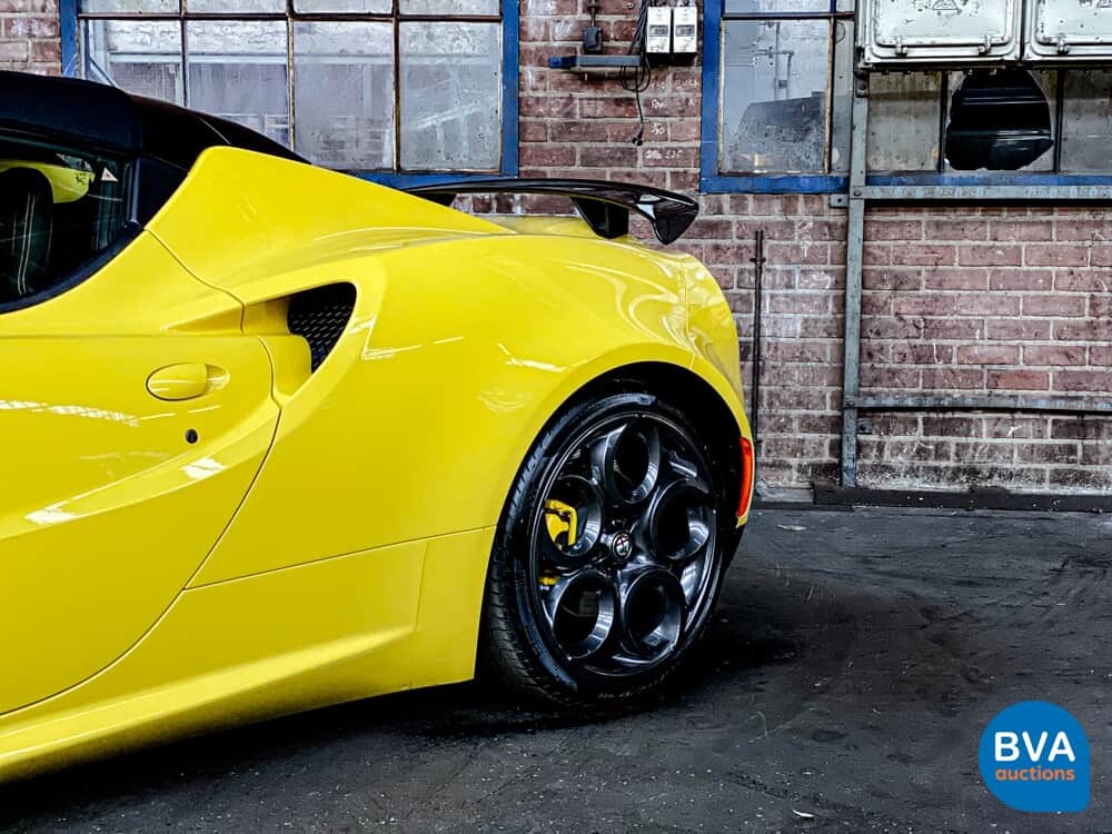 Alfa-Romeo 4C Spider 1750TBI CARBON TCT A6 240pk Cabriolet, PP-846-X.