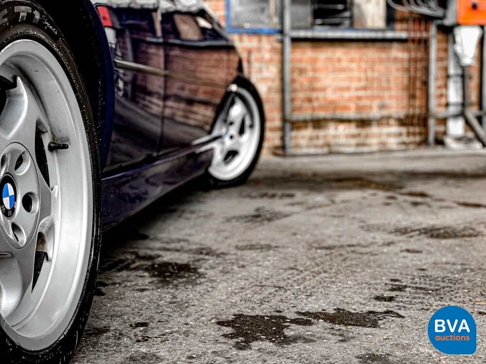 BMW 850CSi 5.6 V12 381 PS 8er Tobago-blau -1st Owner-.