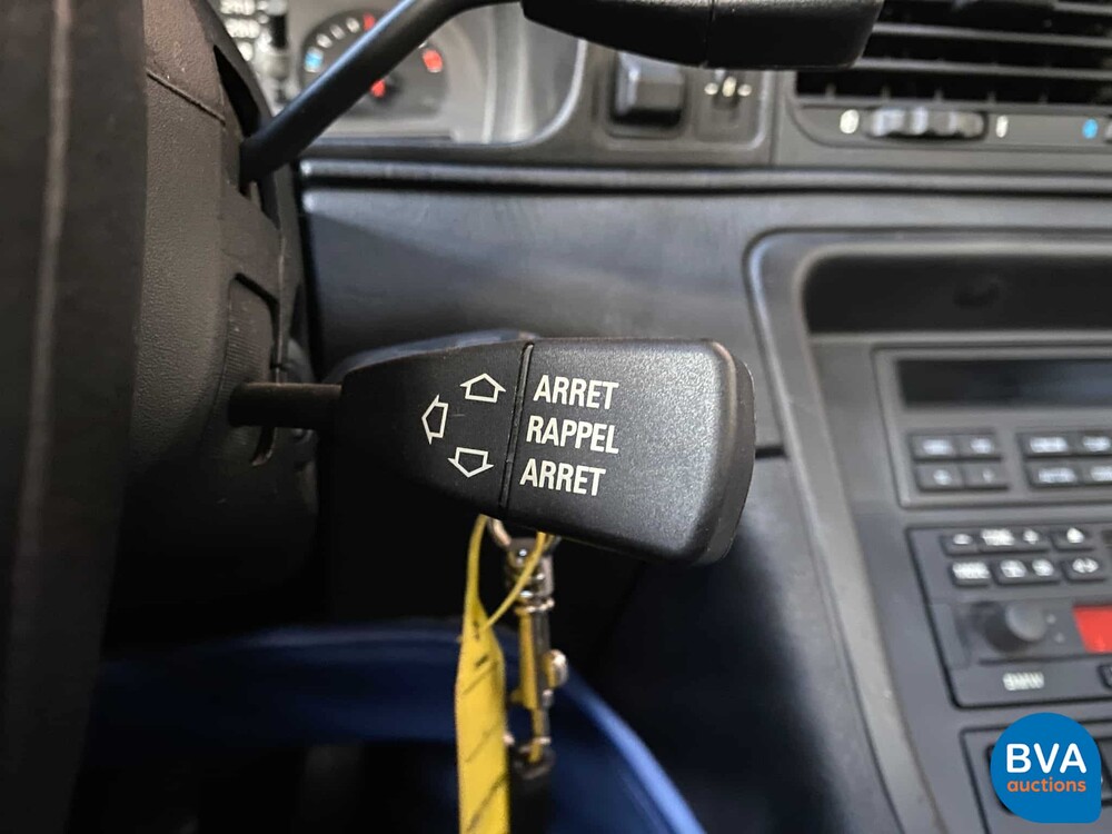 BMW 850CSi 5.6 V12 381 PS 8er Tobago-blau -1st Owner-.